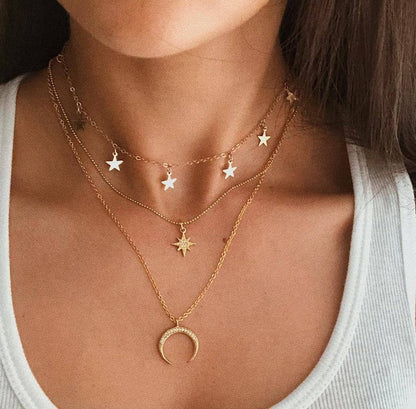 Elegante collar en capas con un delicado colgante🎁