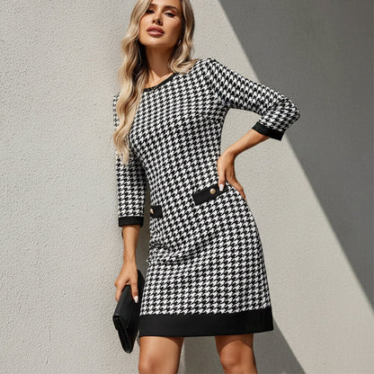 👗✨ Vestido Midi Ajustado para Mujer con Cuello Redondo y Estampado Pata de Gallo 💃 Elegante y Moderno | 🖤 Estilo Clásico que Realza la Figura | 🌟 Ideal para Oficina y Eventos Casual-Chic