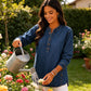 Camisa holgada de vaquero con cuello en V para mujer