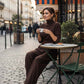 Conjunto elegante para mujer: top de cuello alto y pantalones de talle alto
