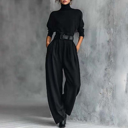 Conjunto elegante para mujer: top de cuello alto y pantalones de talle alto