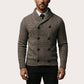🔥 ¡50% OFF POR TIEMPO LIMITADO! 🧥 Cárdigan Hombre de Punto con Cuello Chal y Doble Botonadura – Elegante, Cómodo y Versátil ✨