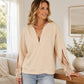 Top para mujer con escote en V y detalle de encaje