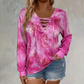 🔥 ¡50% OFF POR TIEMPO LIMITADO! 👚✨ Top de Mujer con Estampado Tie-Dye, Cuello V y Cordones – Cómodo, Moderno y Lleno de Estilo 🌈